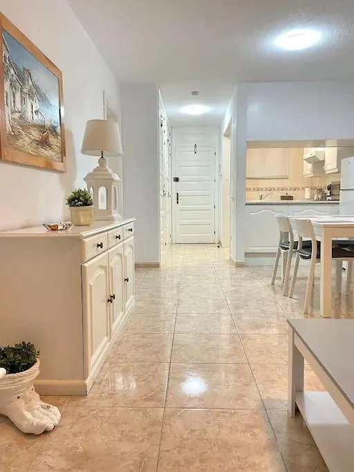 Albert Apartment Playa De Las Americas Arona  0*, Arona (Tenerife)
